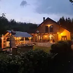 Casa Valle 别墅 Brod na Kupi